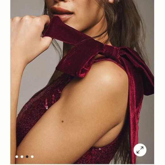 Geisha Designs One-Shoulder Fit & Flare Sequin Mini Dress Paras and Shalini 6 - Picture 3 of 9